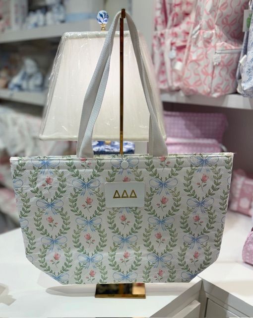 Delta Delta Delta Insulated Tote