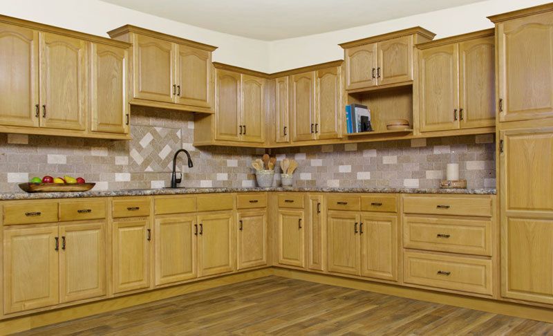 Appalachian Oak Sample Cabinet Listing