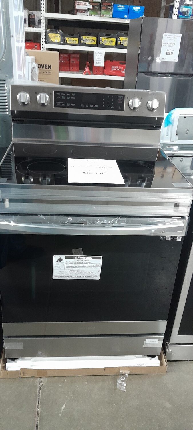 Samsung NE63A6511SS Electric Range New Stainless