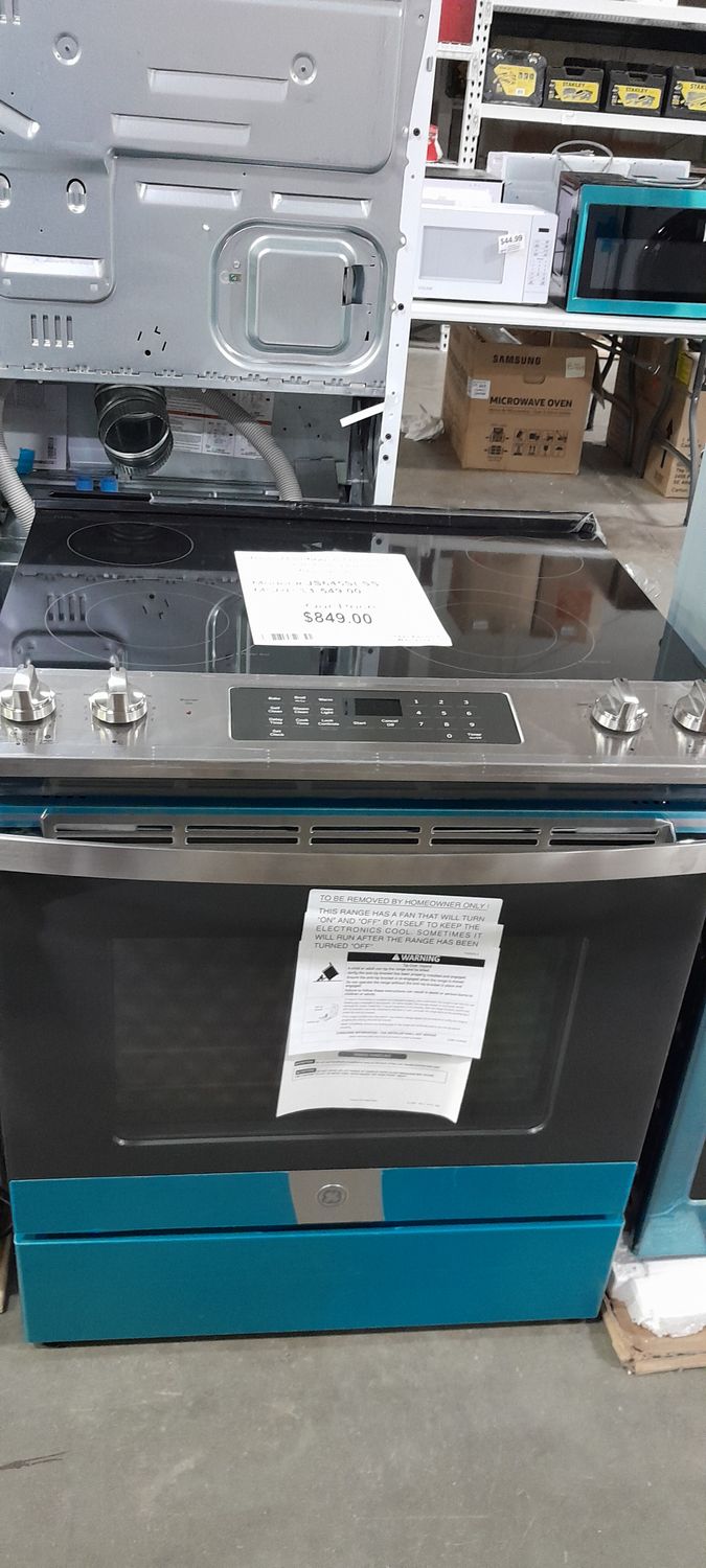 Scratch &amp; Dent GE Electric Range JS645SLSS