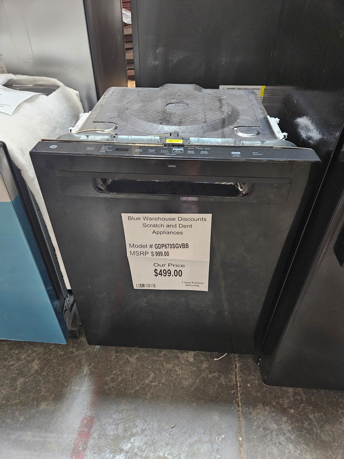 Scratch &amp; Dent GE Dishwasher GDP670SGVBB