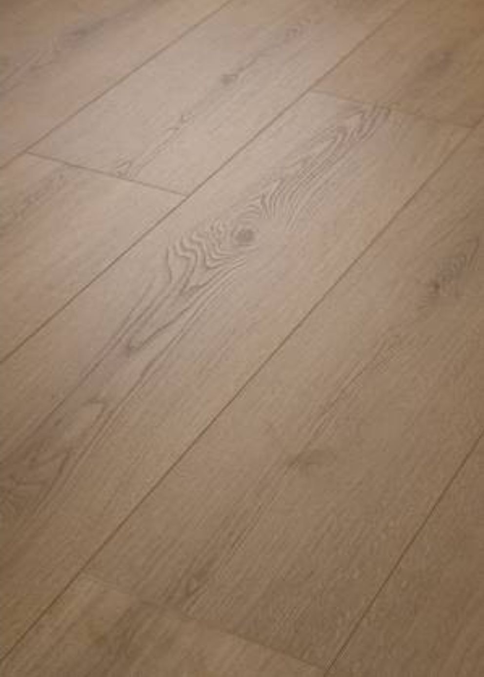 LVP Bark Chocolate Flooring 9mm 21.79Sqft/Box