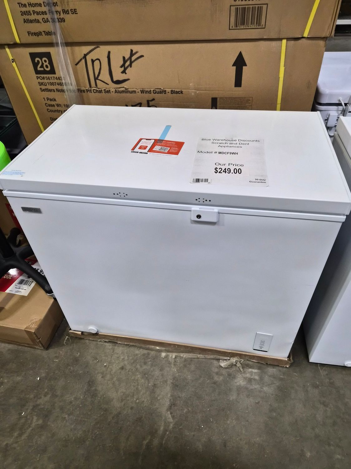 30 Day - Scratch &amp; Dent Vissani 8.8CuFt Chest Freezer