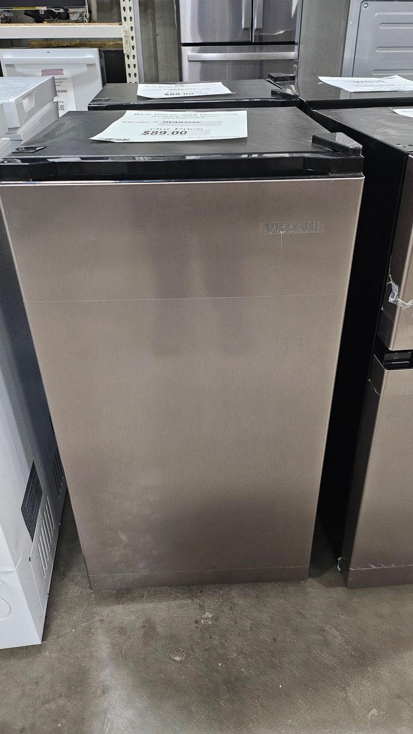 30 Day - Scratch &amp; Dent HVAR32SE 3.2CuFt Mini Refrigerator