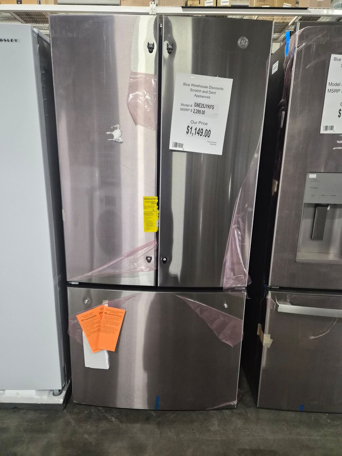 Scratch &amp; Dent GE 24.7 cu. ft. French Door GNE25JYKFS