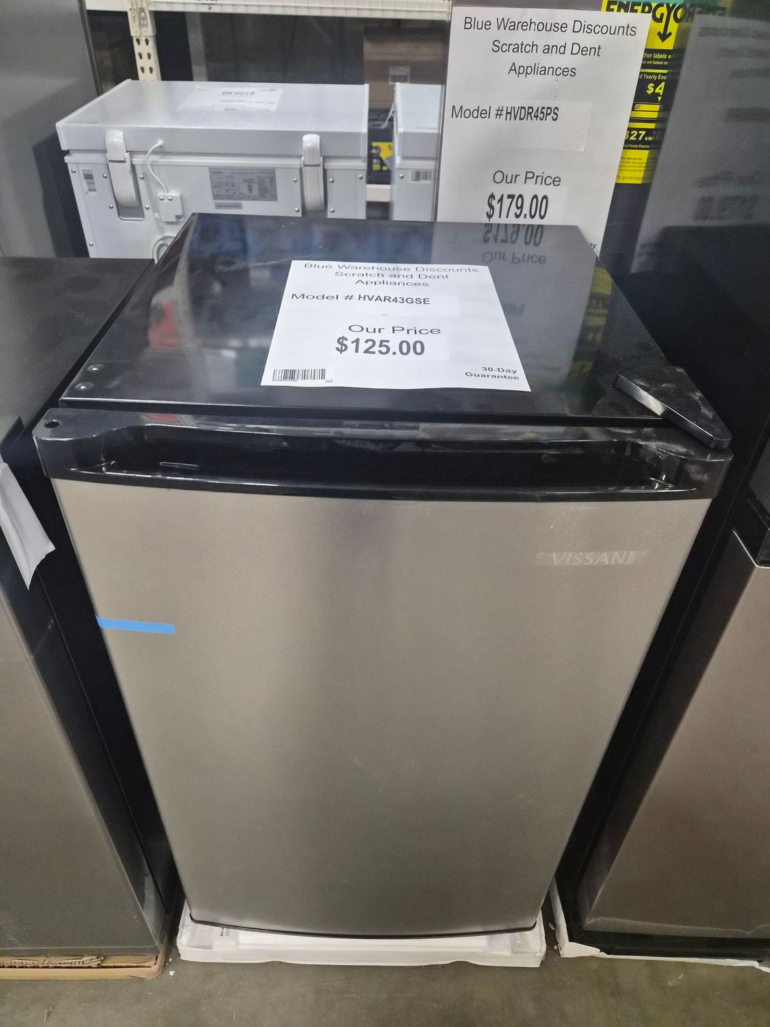 30 Day - Scratch &amp; Dent Vissani 4.3cuft Mini Refrigerator HVAR43GSE