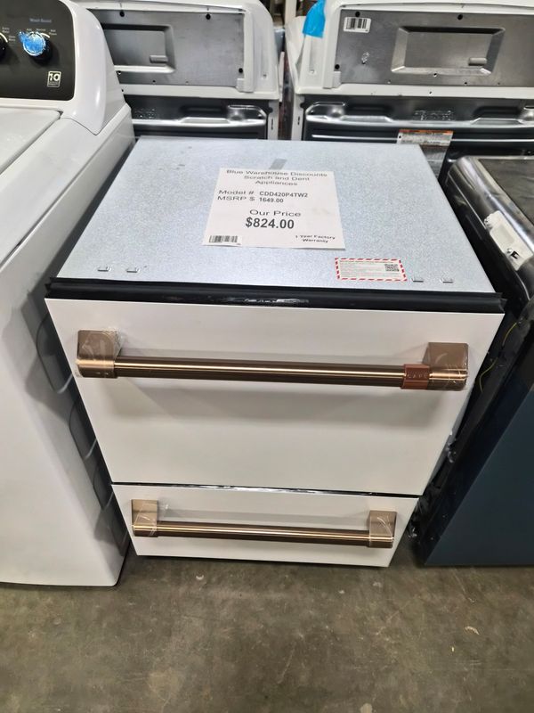 Scratch &amp; Dent CAFÉ Dishwasher Double Drawer CDD420P4TW2