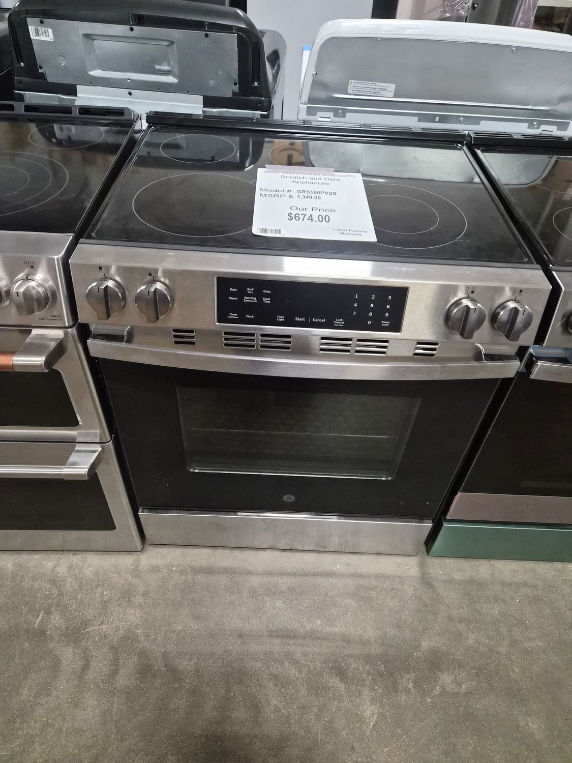 Scratch &amp; Dent GE® ENERGY STAR® Electric Range GRS500PVSS