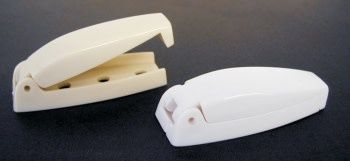 Catch, Bullet Style Col/White