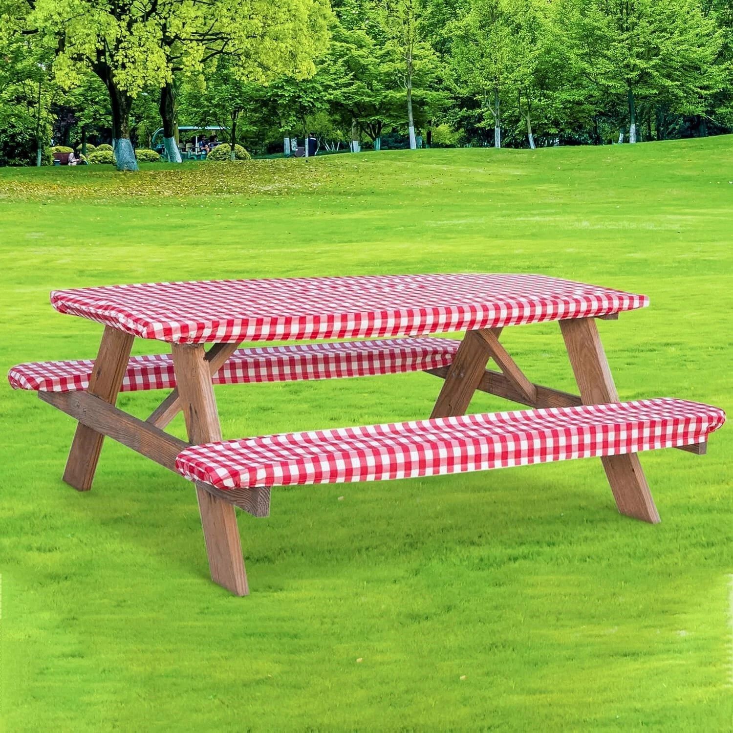 Picnic table cloth checkered