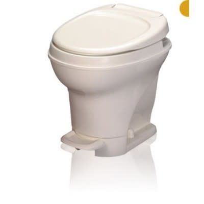 Aqua Magic V High W/ Sprayer Foot Flush