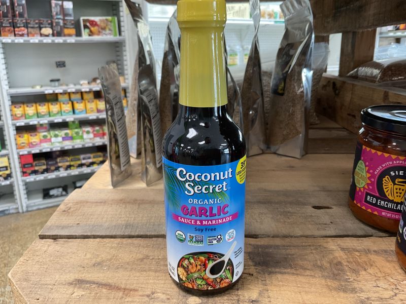 Coconut Secret                Sauce Garlic