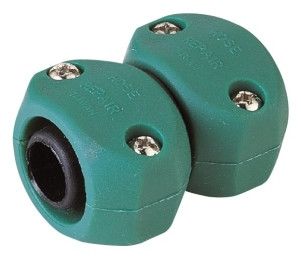 Landscaper Select-Male Plastic Hose Mender Black and Green 5/8 to 3/4in