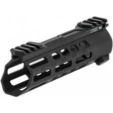 UTG - FORERUNNER - 7" - M- LOK - FREE FLOAT HANDGUARD