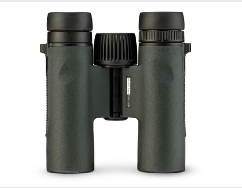 VORTEX- TRIUMPH HD- 10X28 BINOCULAR