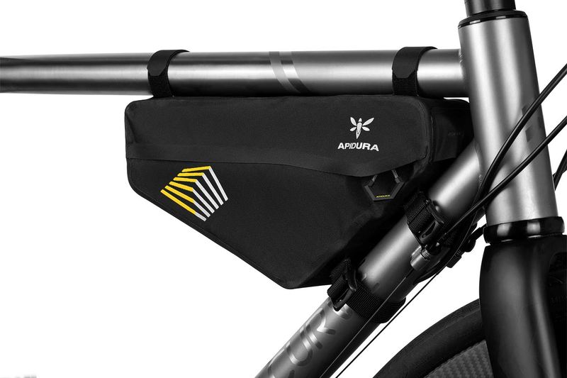APIDURA Racing Frame Pack