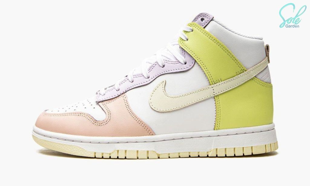 Nike Dunk High &quot;Cashmere&quot;, Size: 6.5W