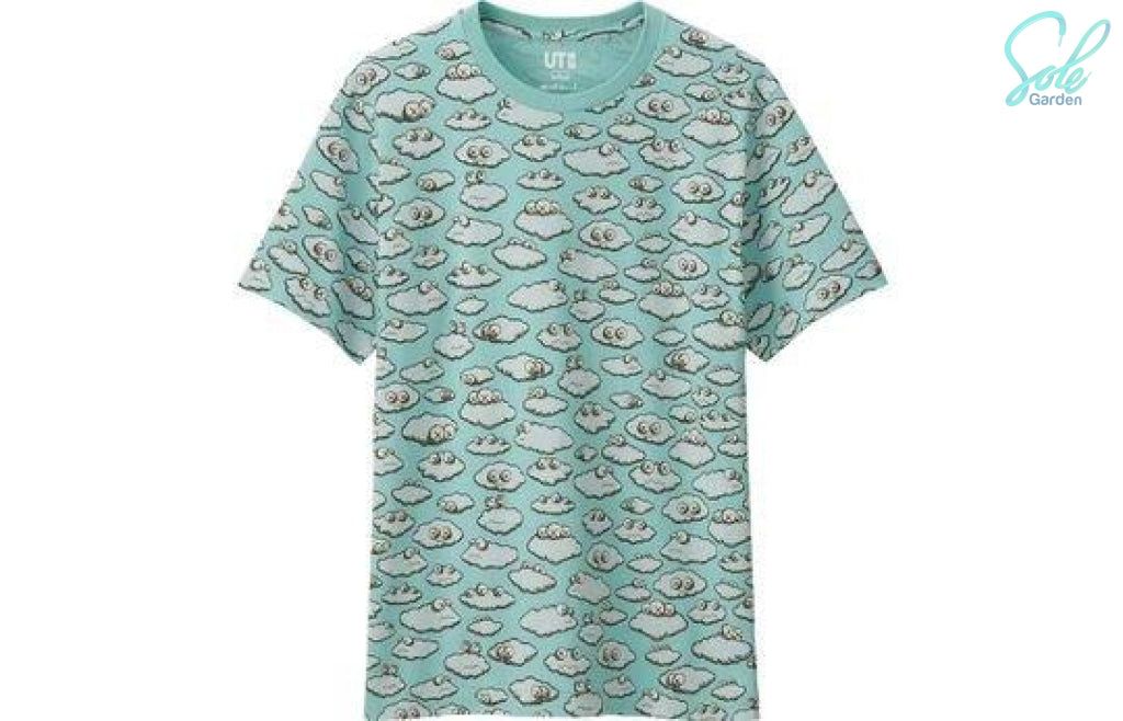 KAWS x Uniqlo “All Over Clouds&quot; Tee, Size: XL