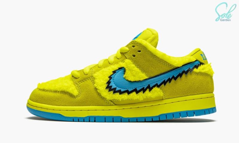 Nike SB Dunk Low &quot;Grateful Dead Bears Yellow&quot;