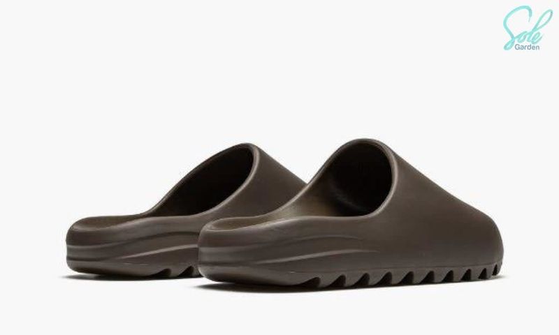 Adidas Yeezy Slide &quot;Soot&quot;
