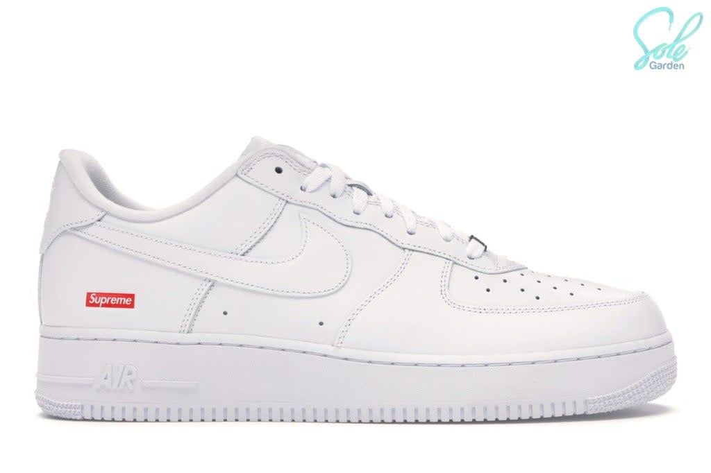 Air Force 1 Low x Supreme  “White Mini Box Logo”