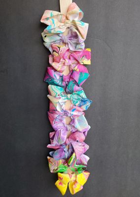 Marbled Bows