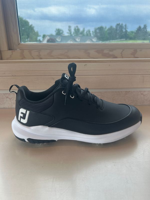 FJ Tour Rival M