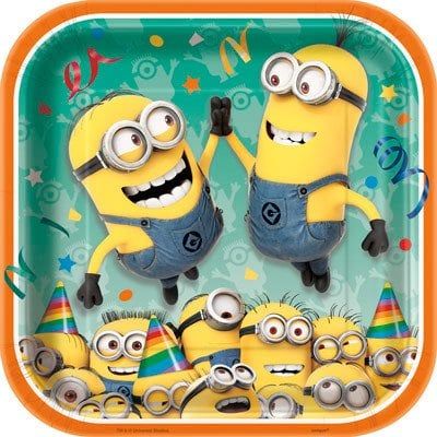 Despicable Me 9&quot; Plates (8)