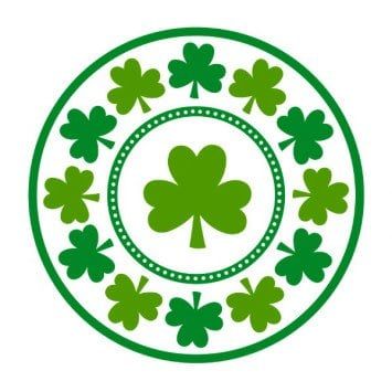 Lucky Shamrocks 9&quot; Round Plates (8)