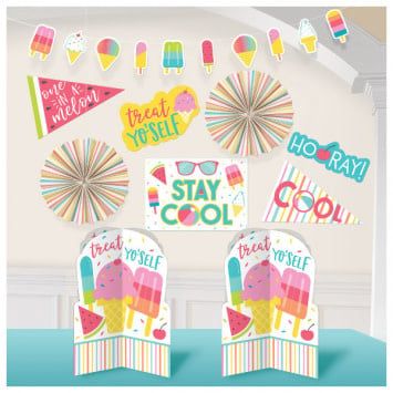 Just Chillin&#39; Room Decoration Kit