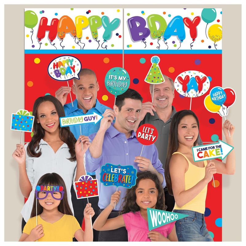 Birthday Celebration Scene Setter® With Props