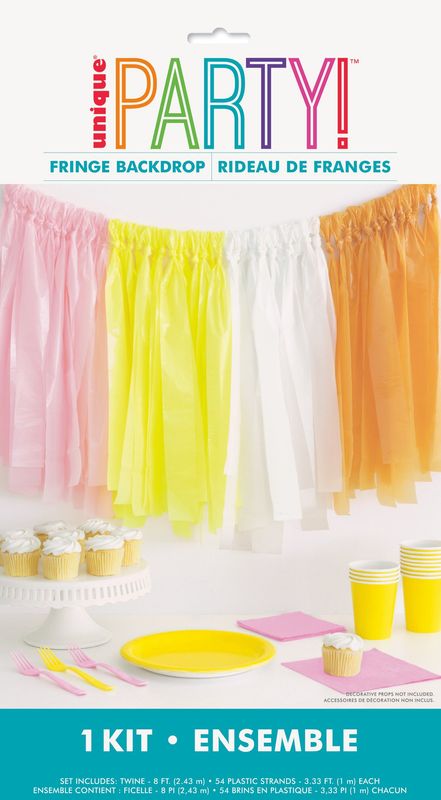 Spring Fringe Plastic Backdrop Kit