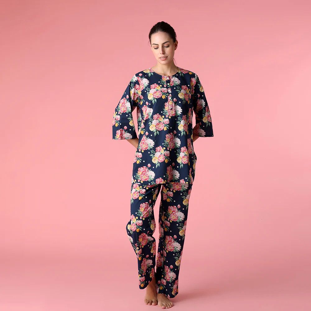 Roslyn Kurta PJ Set Multi , Size: M