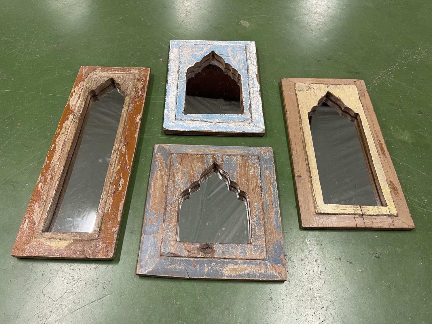 WOODEN MIRROR FRAME 7X1X14