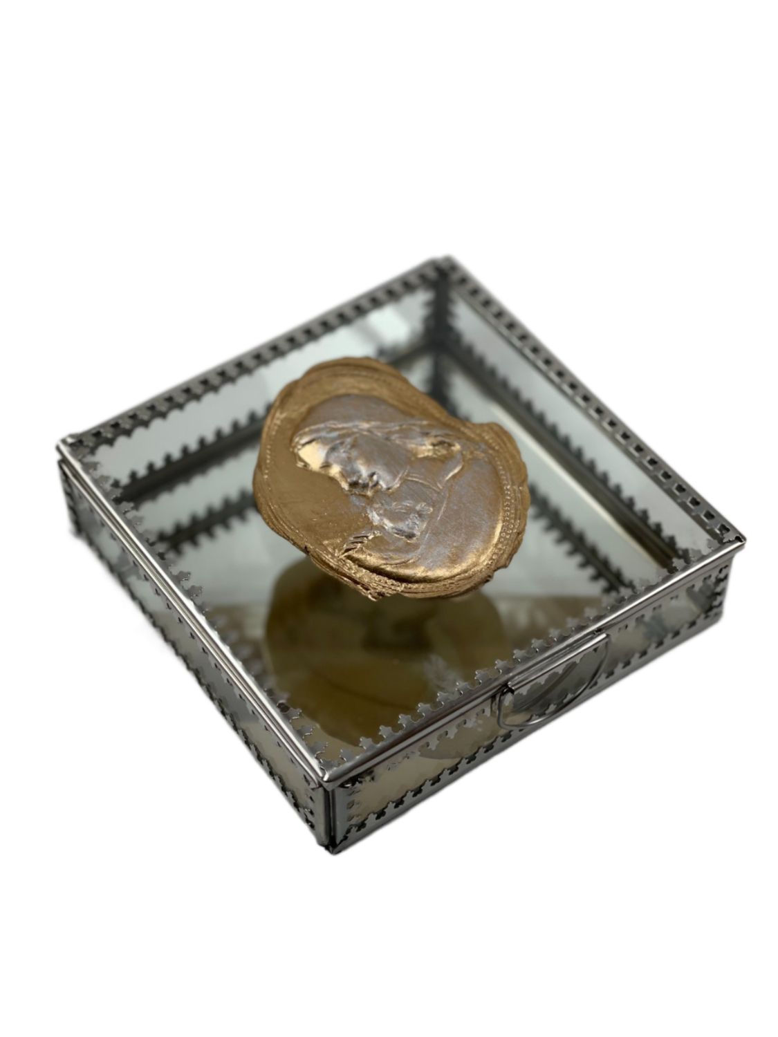 glass box w intaglio