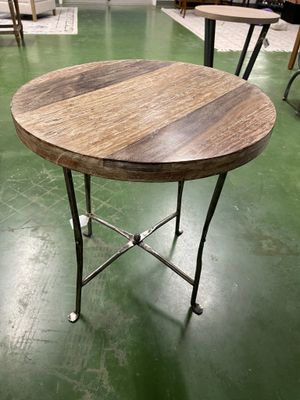 BRADLEY IRON/ WOOD ROUND END TABLE 24 DIA X24X26