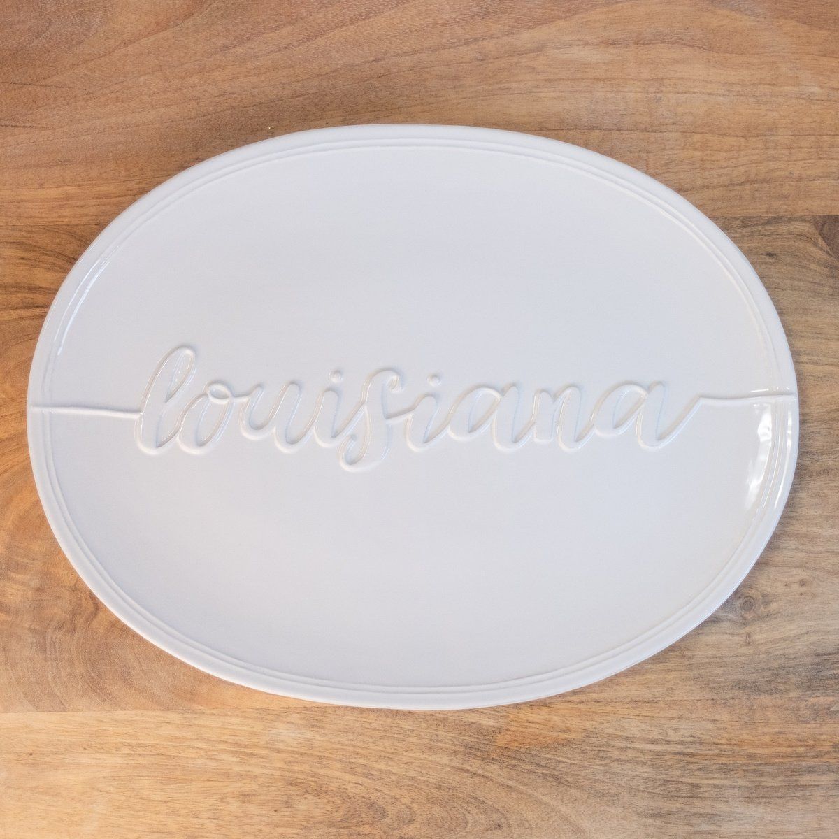 Louisiana Embossed Platter White