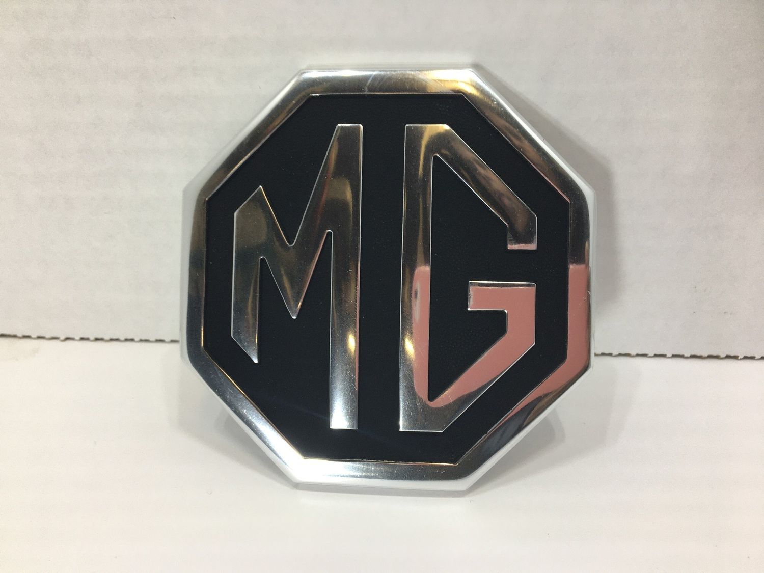 MGB &amp; MIDGET 70-80 OCTAGON TRUNK BADGE | ETBADGECHA545