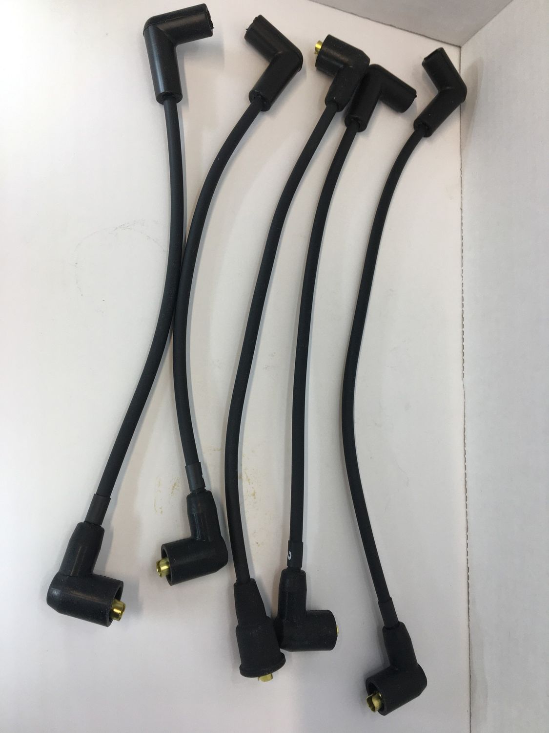 TR7 79-81 IGNITION WIRE SET | IGWIREGHT183