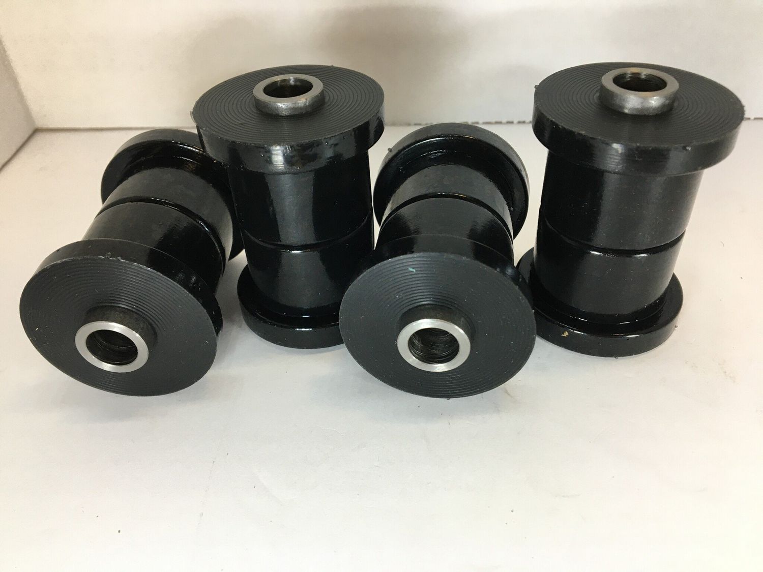 TR6-TR4A POLY TRAILING ARM BUSHING SET | RSBUSHS137599P