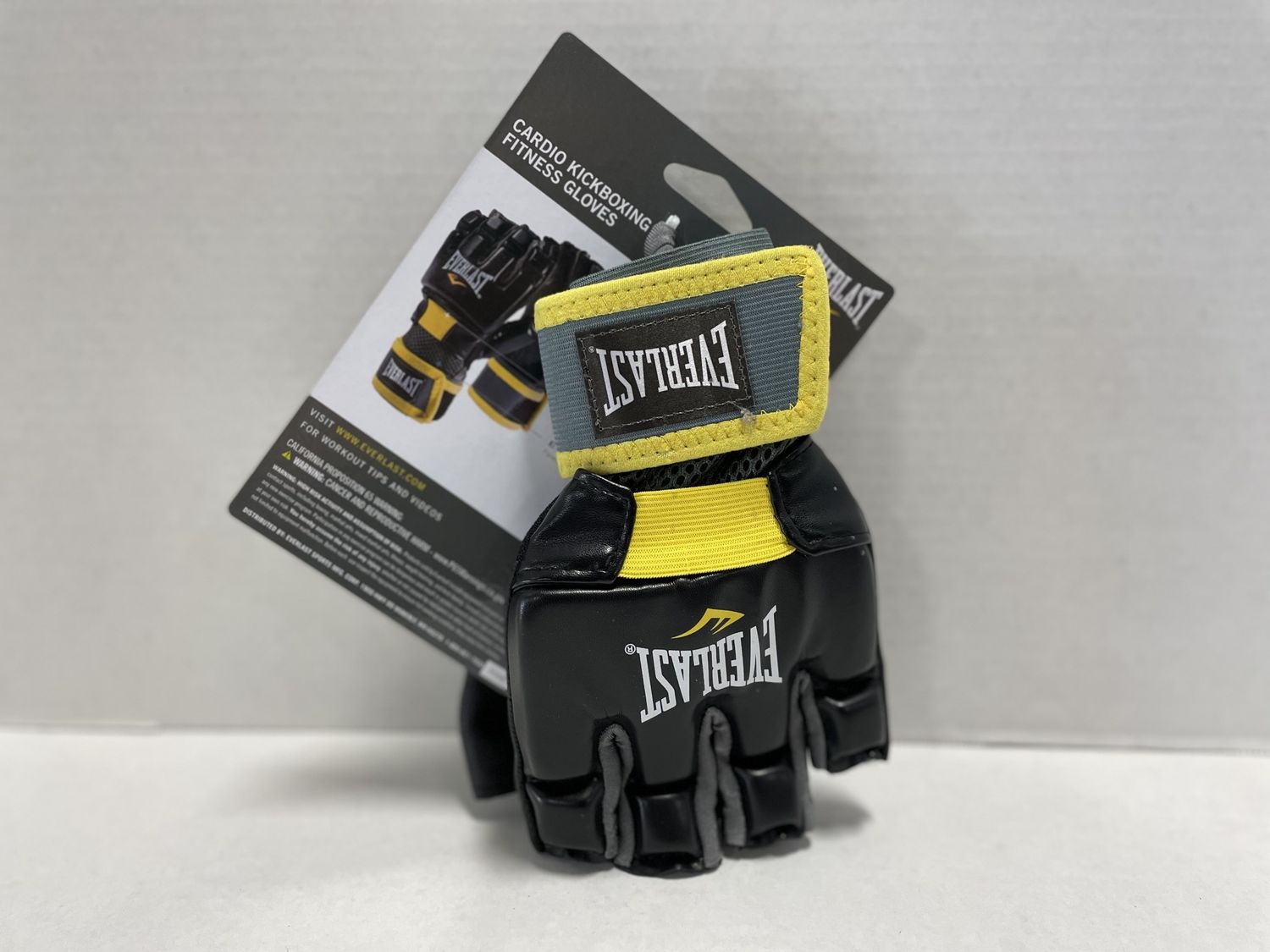 CARDIO KICKBOXING GLOVES