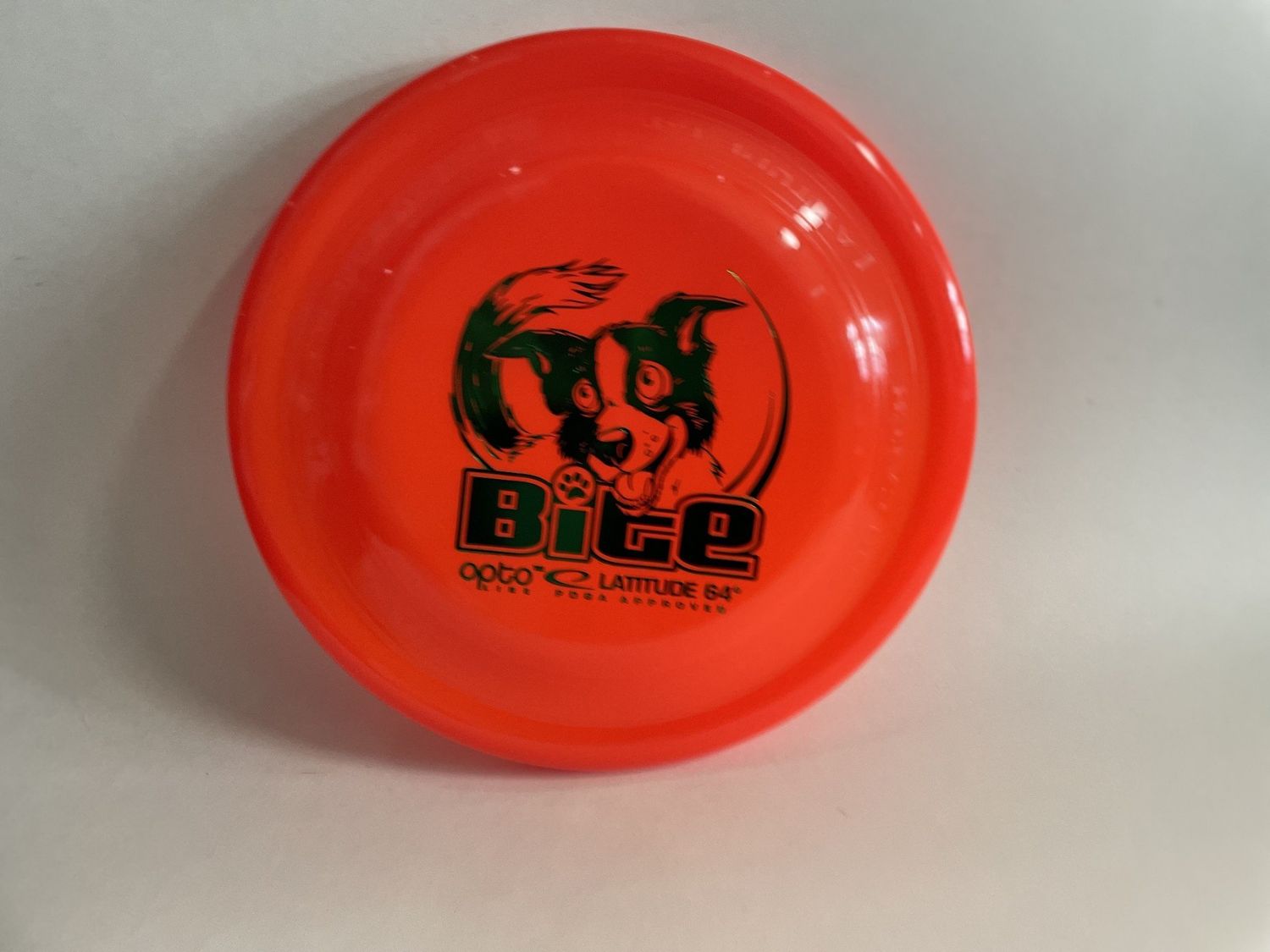 LATITUDE 64 BITE 
