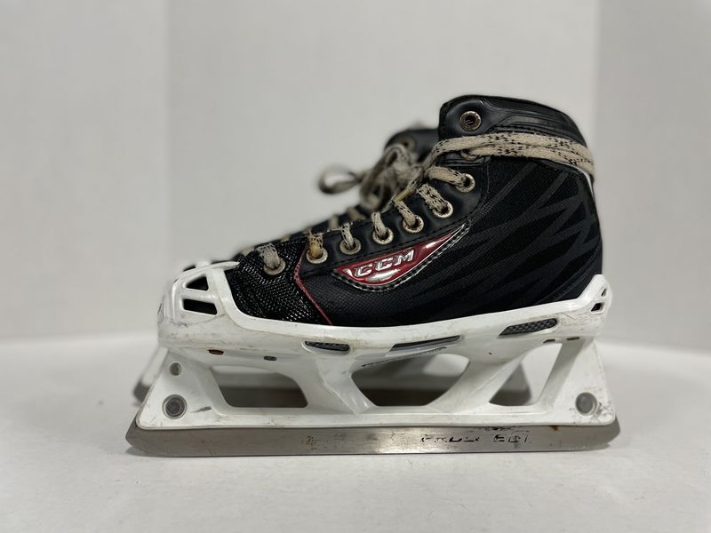 CCM RBZ GOALIE SKATE SZ 4 (NO SOLE)