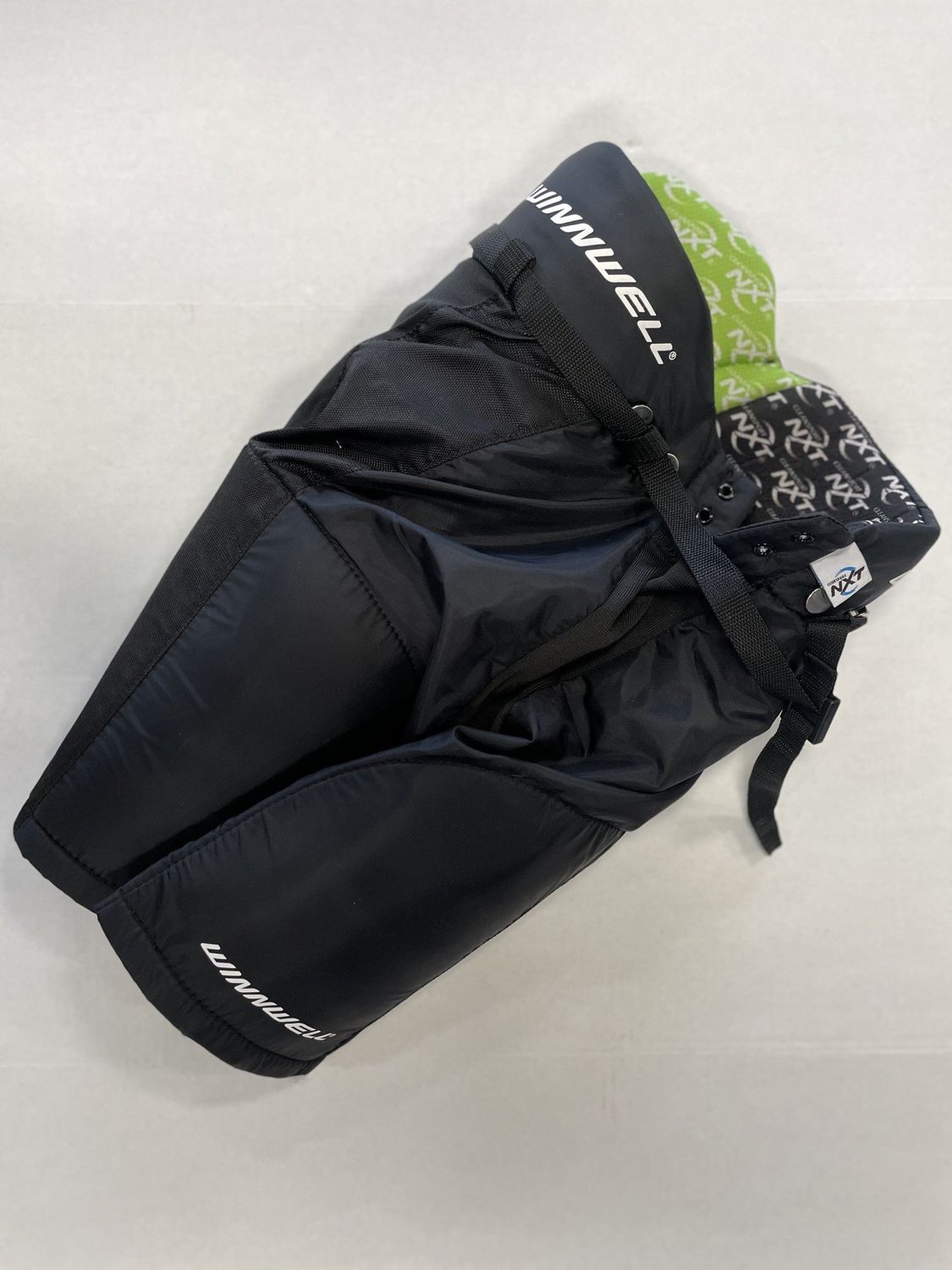 WINNWELL BREEZER BLK JR. LRG
