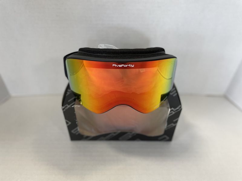 FIVEFORTY SNOW GOGGLES
