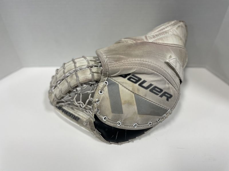BAUER SUPREME 0NE.5 GOALIE GLOVE JR