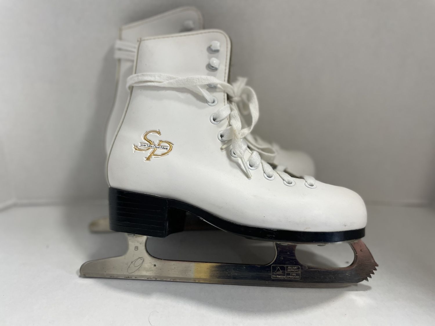 CCM SP FIGURE SKATE SZ 1