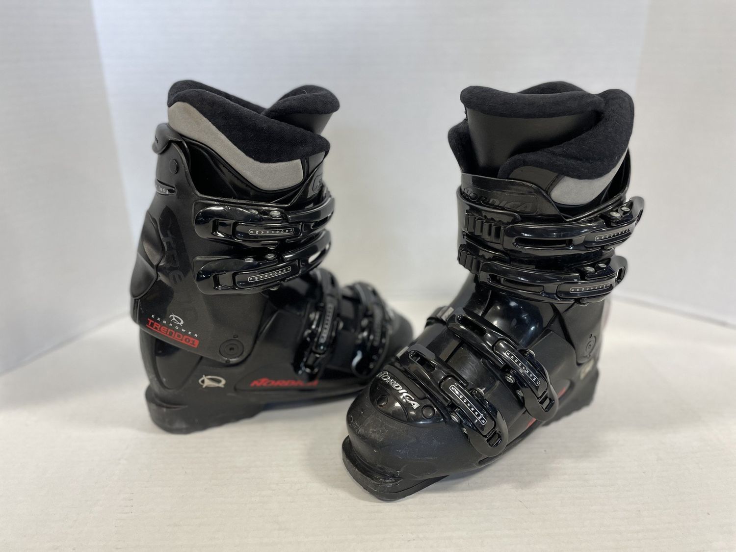 NORDICA TREND DOWNHILL BOOT SZ 5