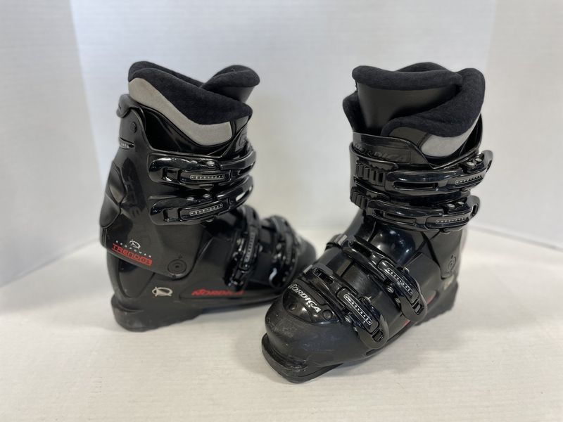 NORDICA TREND DOWNHILL BOOT SZ 5