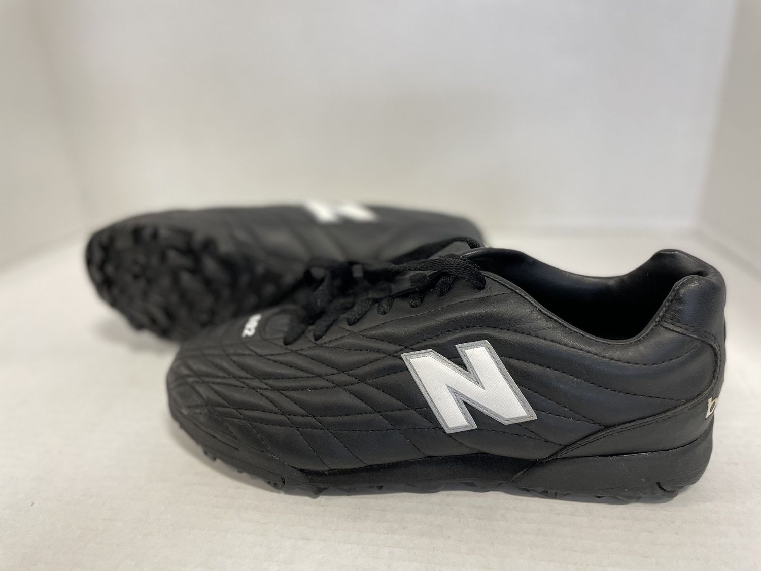NEW BALANCE 602 BB TURF SHOE SZ 9